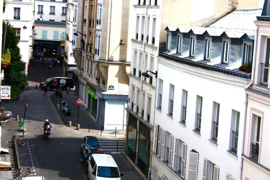 Апартаменты Beautiful 1 Bedroom In Le Marais Париж